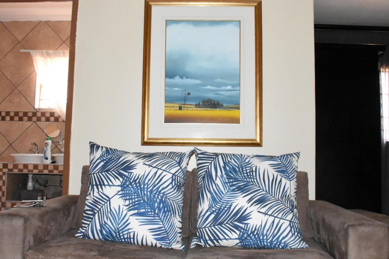 Batter Boys Guest House Претория Экстерьер фото