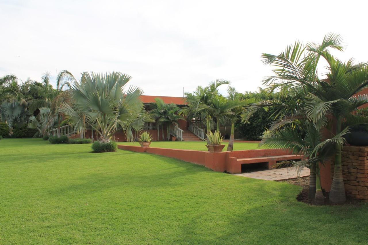 Batter Boys Guest House Претория Экстерьер фото