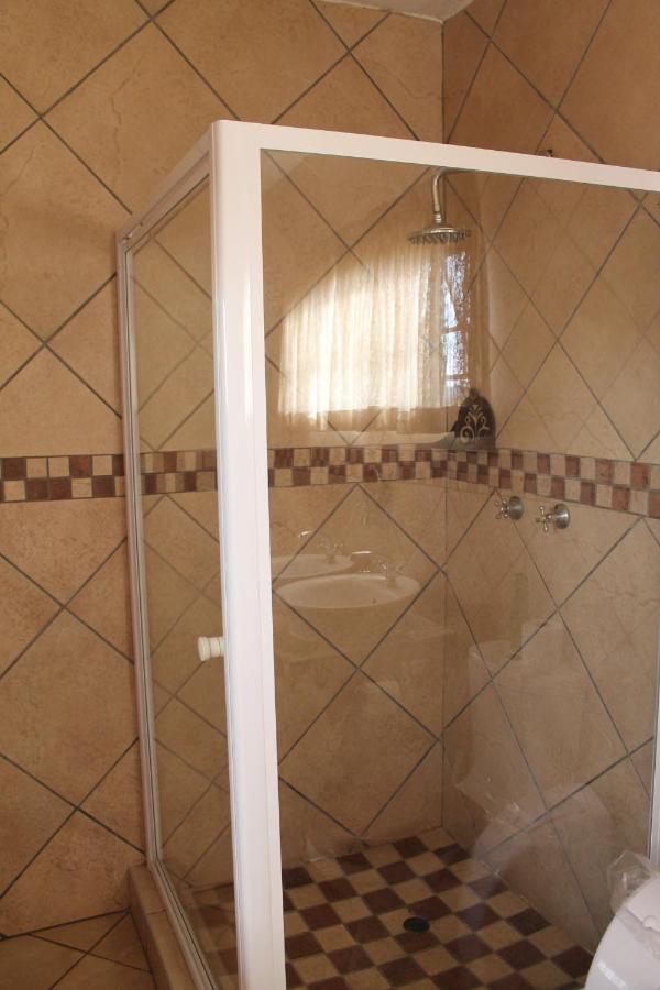 Batter Boys Guest House Претория Экстерьер фото